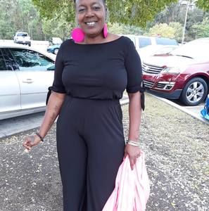 Meet your Posher, Nikki